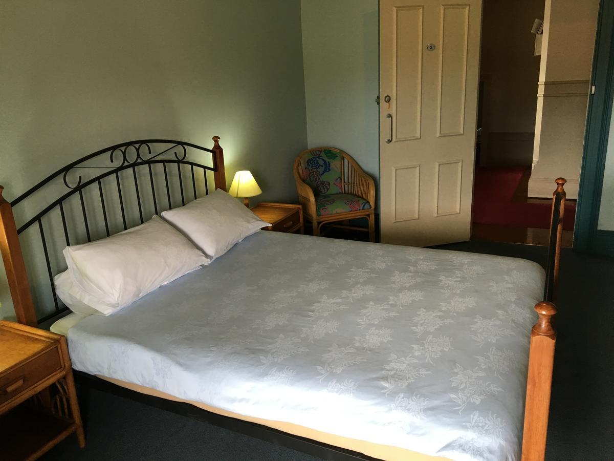 Settlers Arms Hotel Dungog Esterno foto
