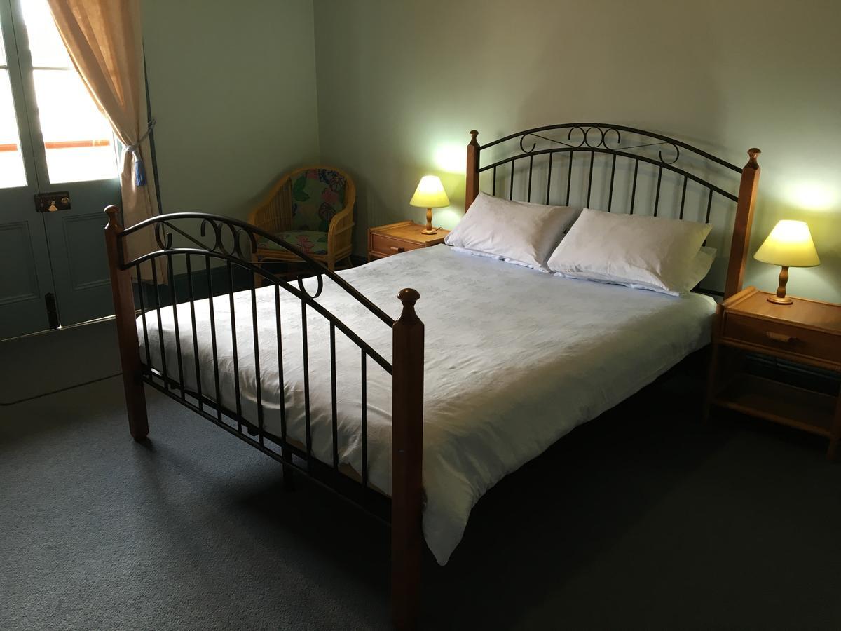 Settlers Arms Hotel Dungog Esterno foto